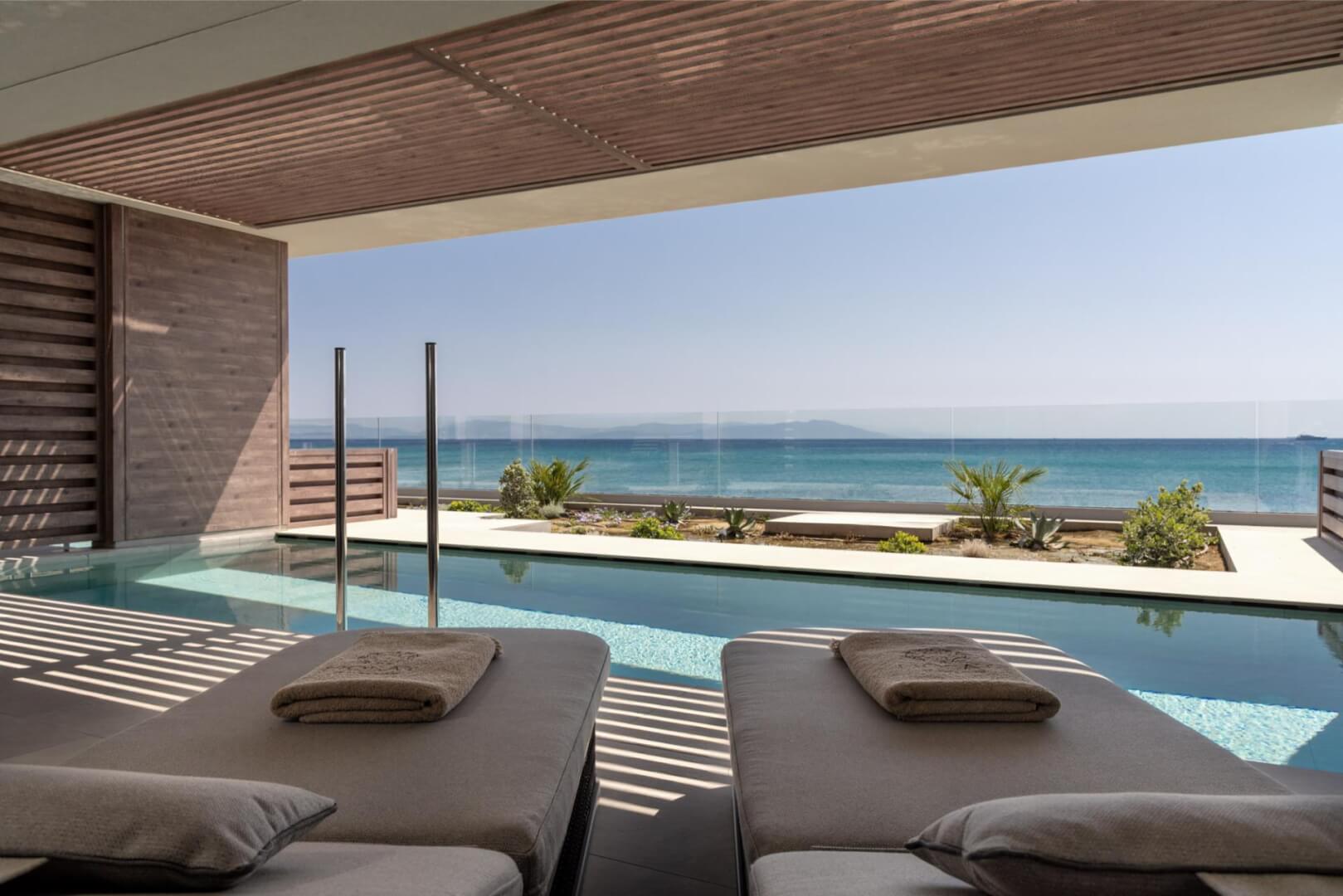 Executive Beachfront Suites with Private Pool